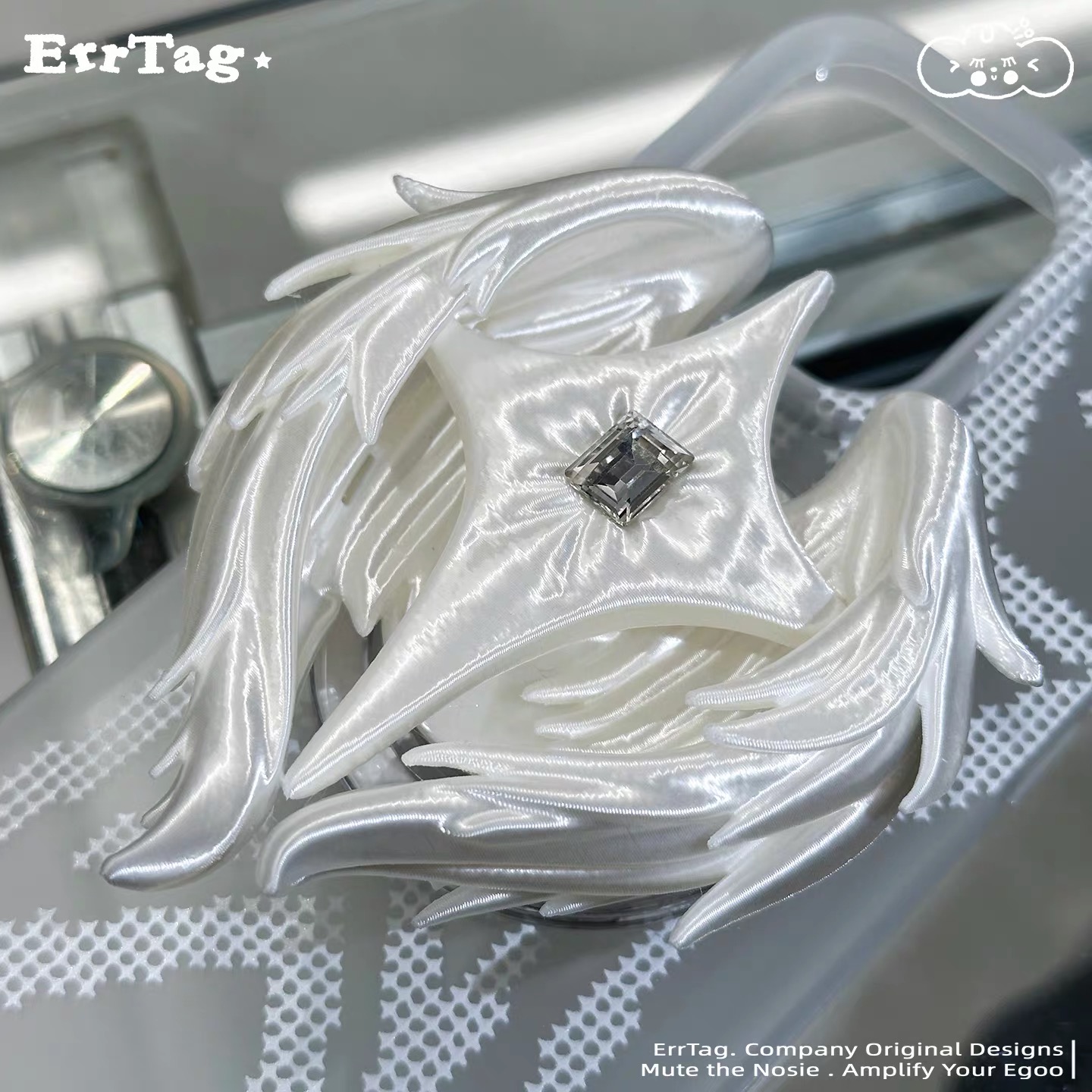 ErrTag. ขาตั้งโทรศัพท์ดีไซน์ดั - 3D Printing Zirconia บทวิจารณ์และราคา